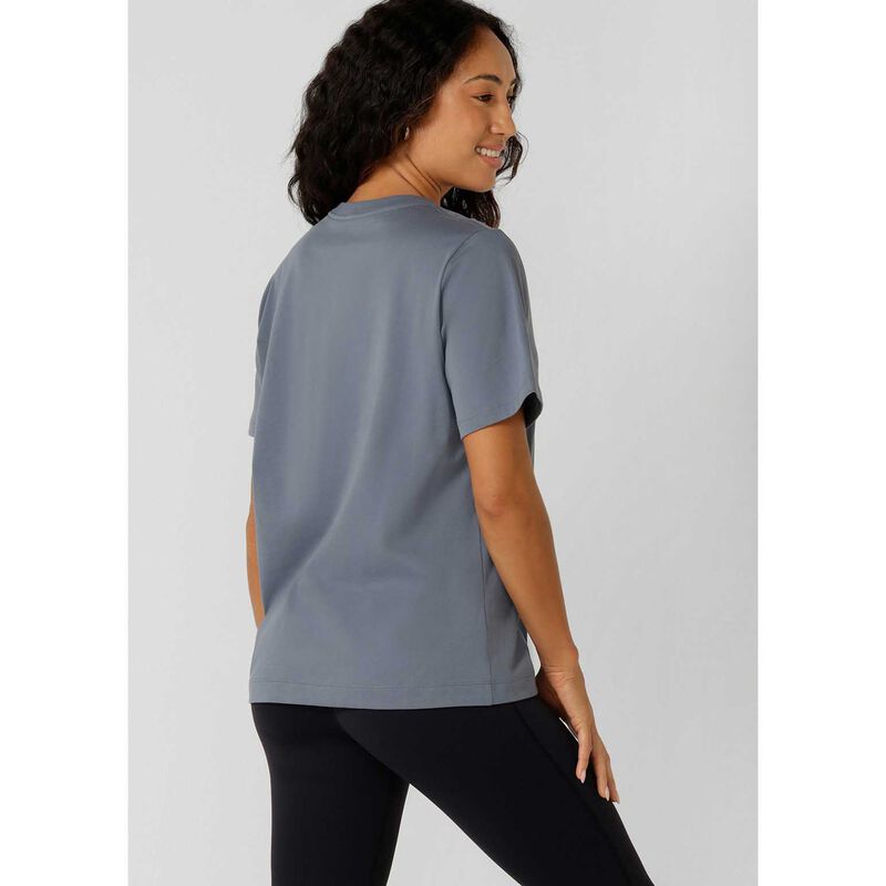 Lorna Jane Alumni Graphic Relaxed T-Shirt image number 1